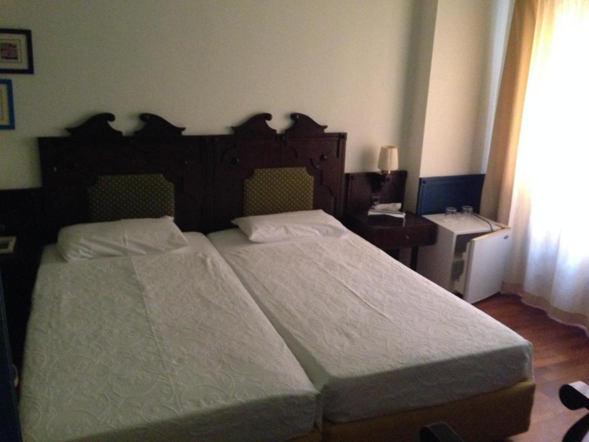 Hotel Aliki Symi Ruang foto