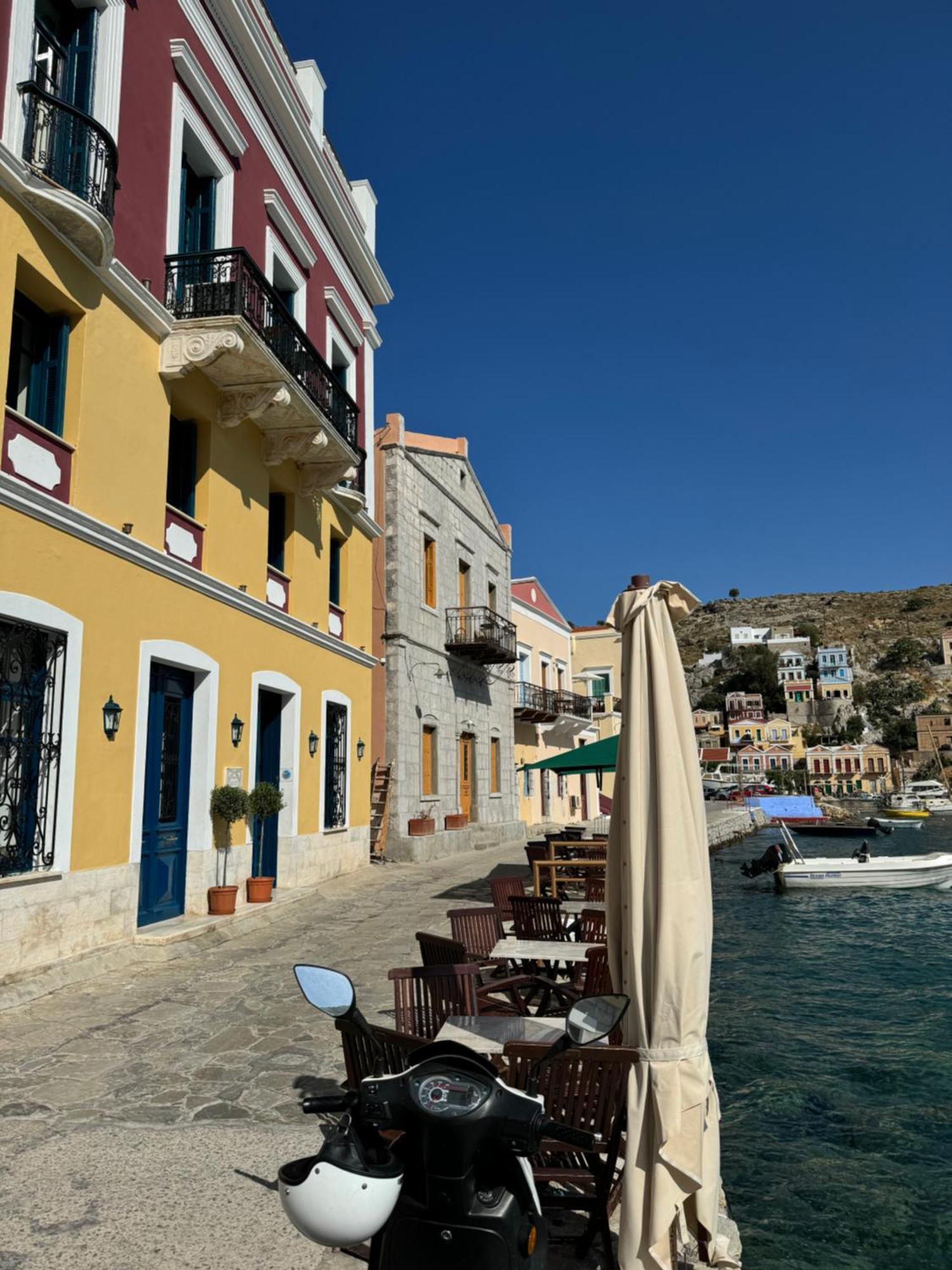 Hotel Aliki Symi Bagian luar foto