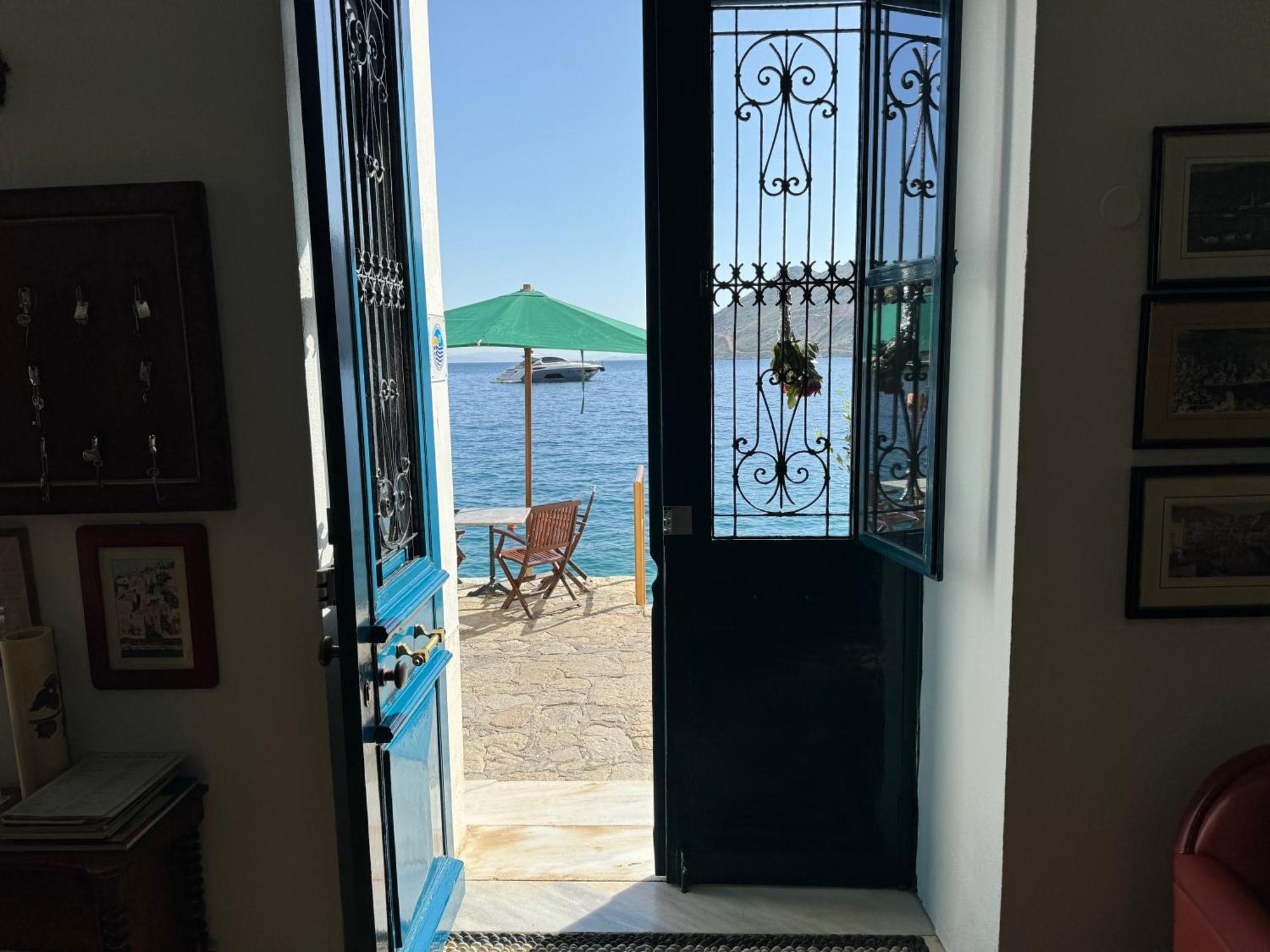 Hotel Aliki Symi Bagian luar foto